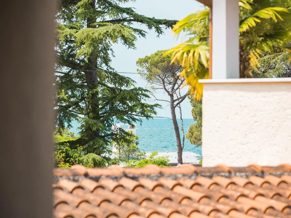 Apartments Aida Porec 0*,  Croatia