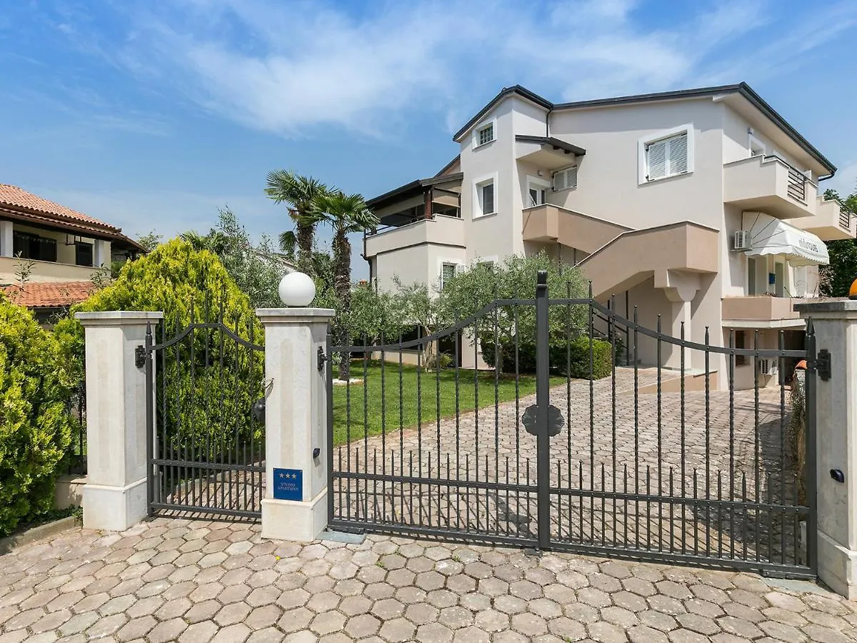 Apartments Aida Porec Croatia
